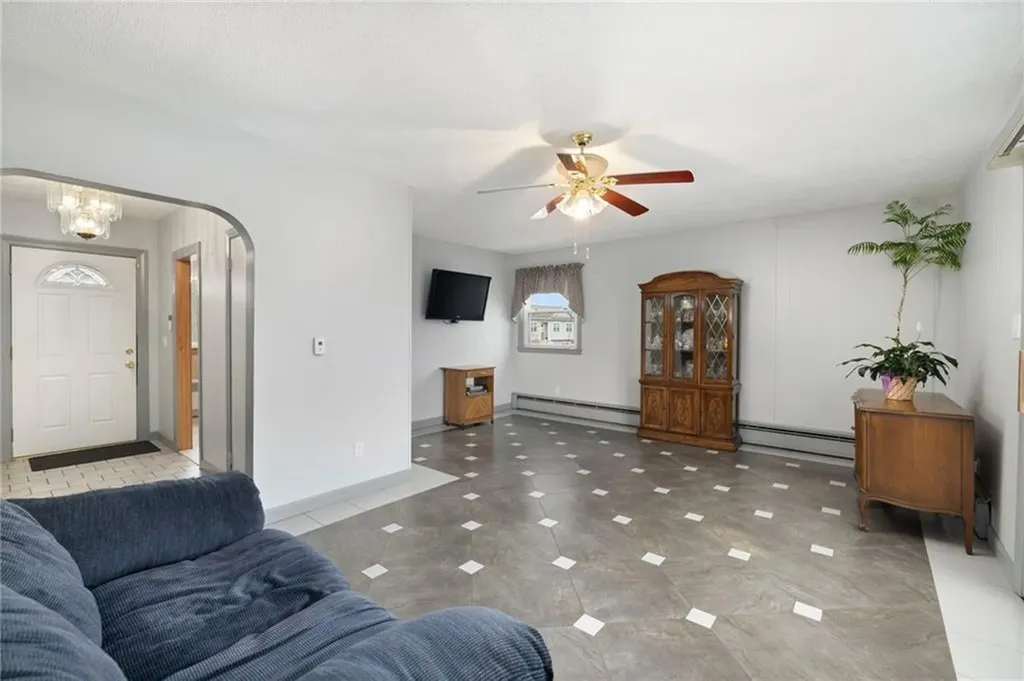 20 Cleveland Street West Warwick RI 02893