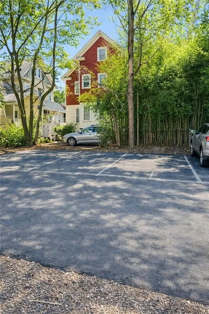 22 Mayflower Street Providence RI 02906