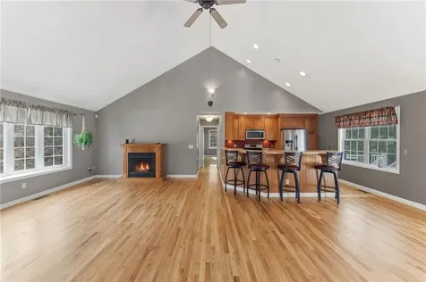 73 Deer Run Trail Smithfield RI 02917
