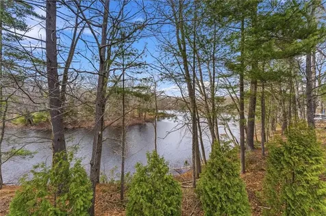 73 Deer Run Trail Smithfield RI 02917