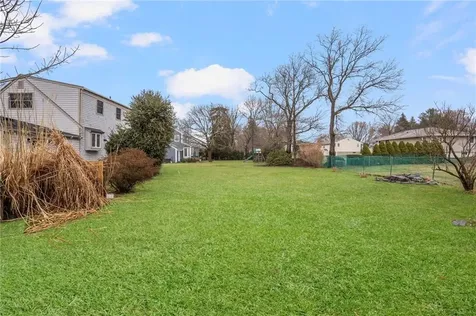 74 Maize Corn Road Portsmouth RI 02871