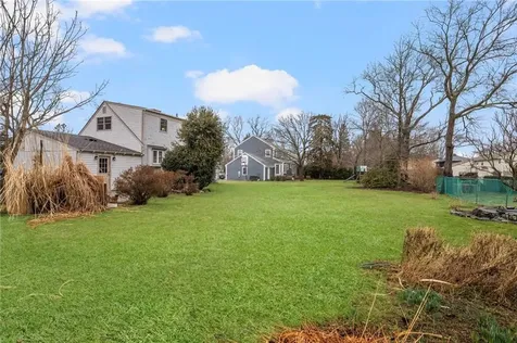 74 Maize Corn Road Portsmouth RI 02871