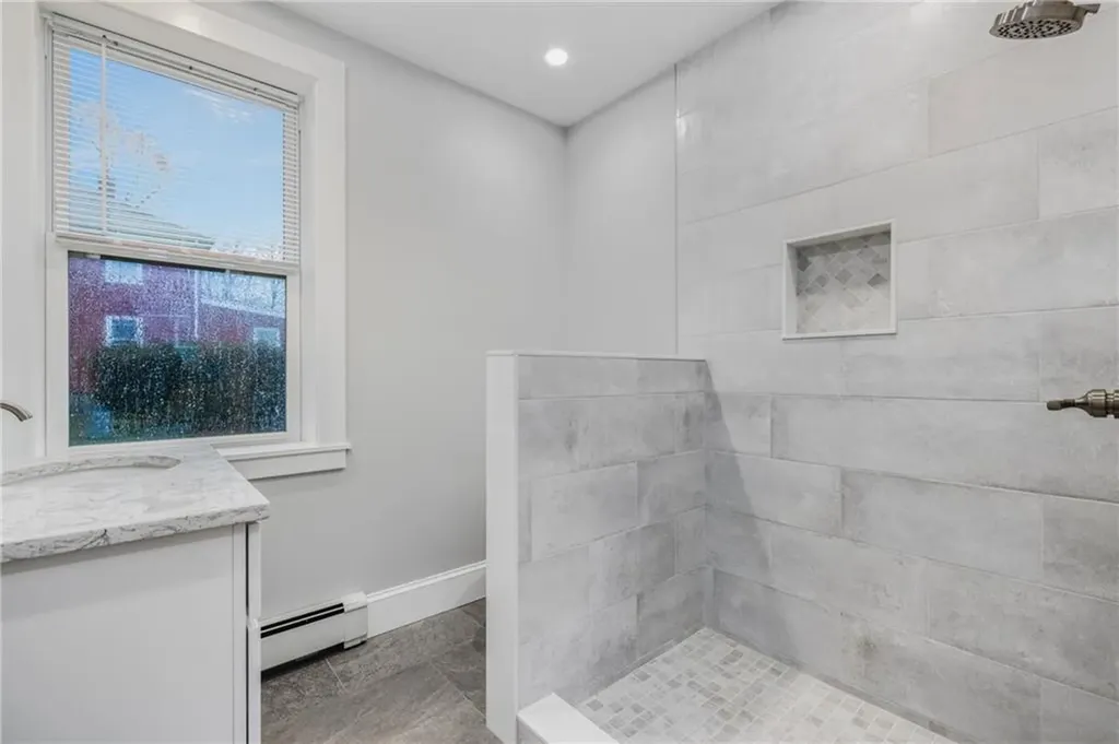 10 Braman Street Newport RI 02840