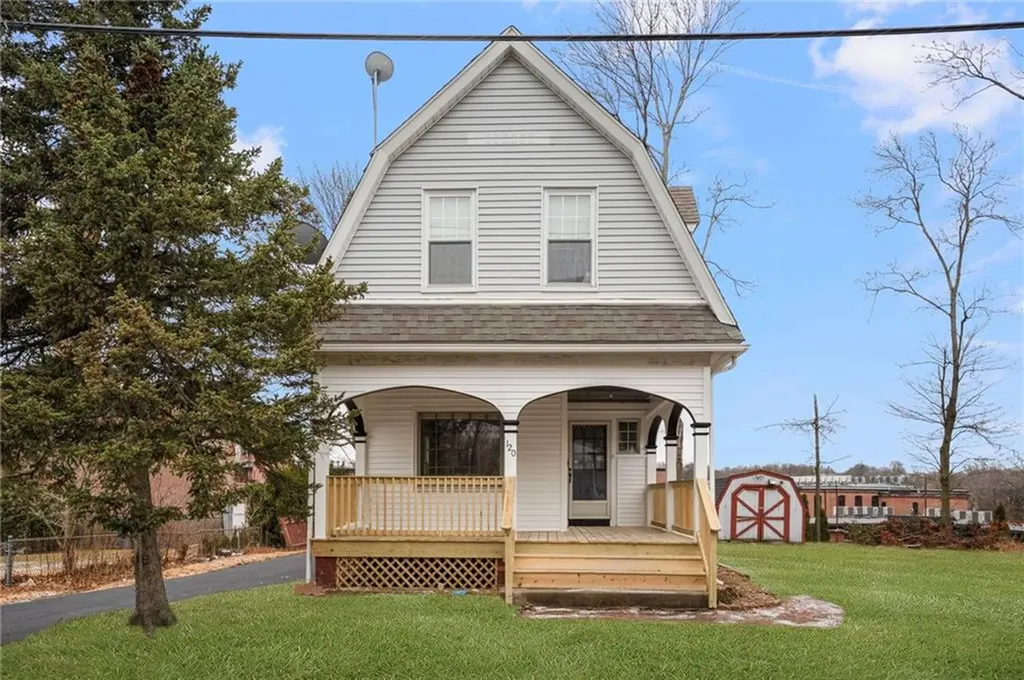 120 Woodward Road Providence RI 02904