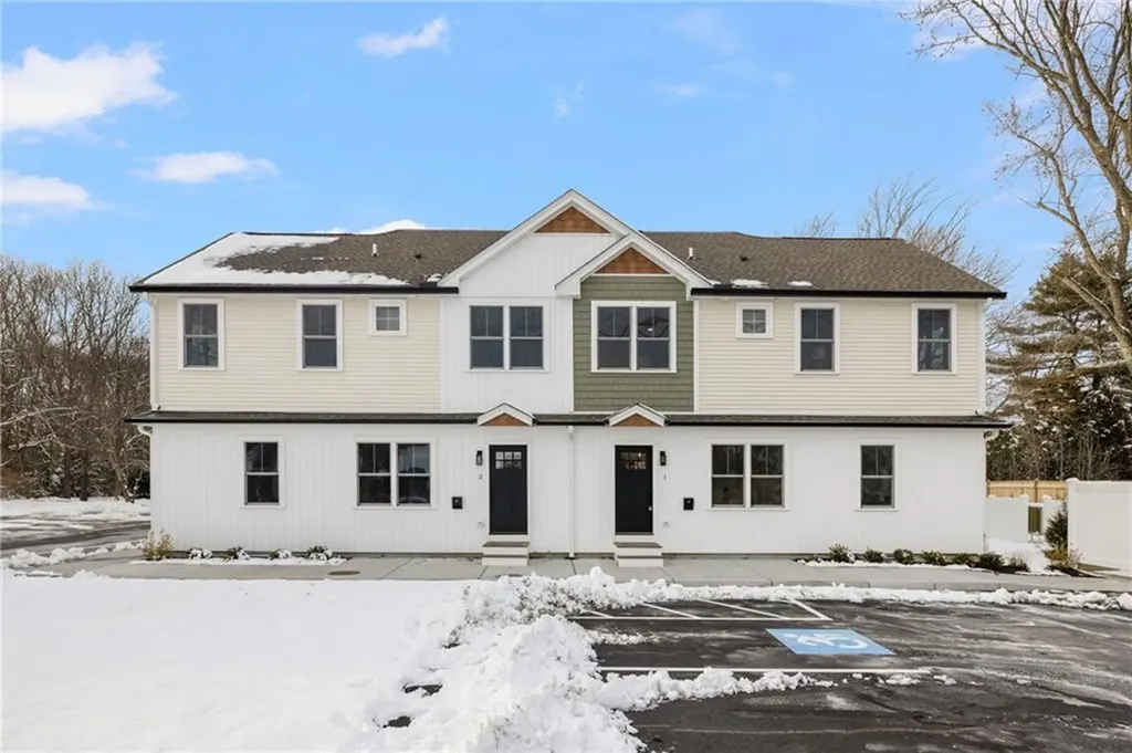 2907 Post Road Warwick RI 02886