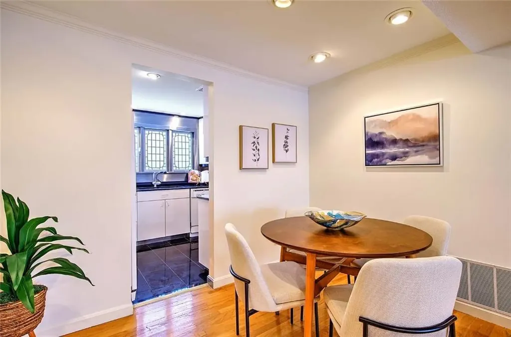 164 Butler Avenue Providence RI 02906