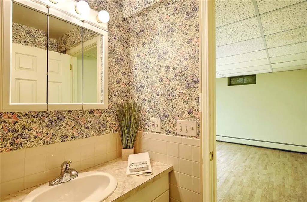 164 Butler Avenue Providence RI 02906