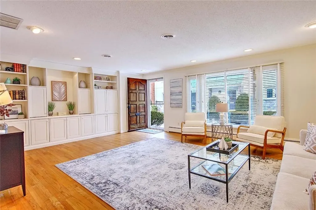 164 Butler Avenue Providence RI 02906