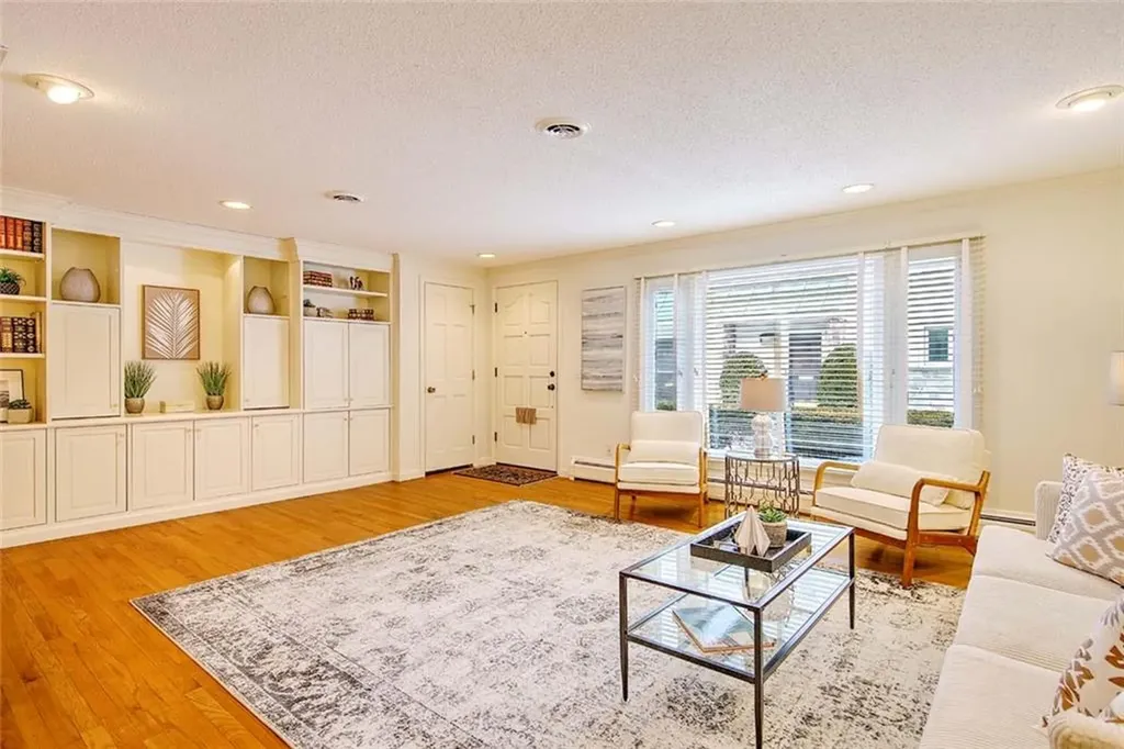 164 Butler Avenue Providence RI 02906