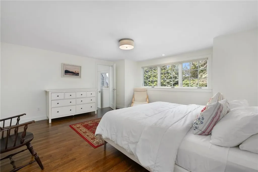 21 Ocean Heights Road Newport RI 02840