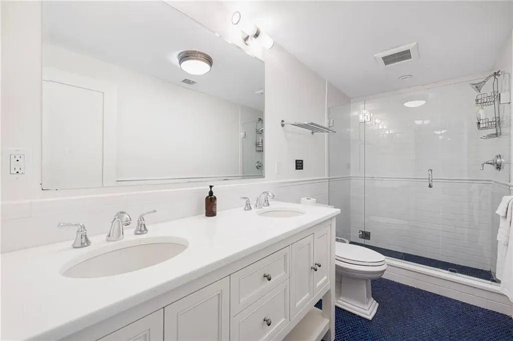 21 Ocean Heights Road Newport RI 02840