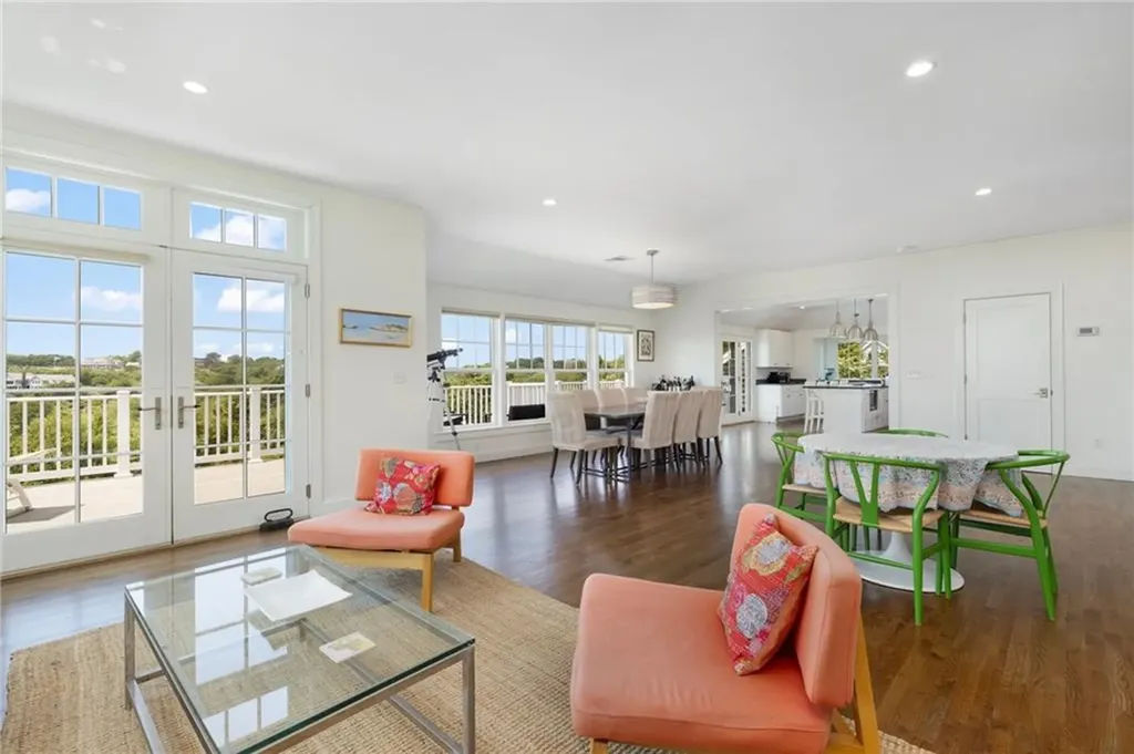 21 Ocean Heights Road Newport RI 02840