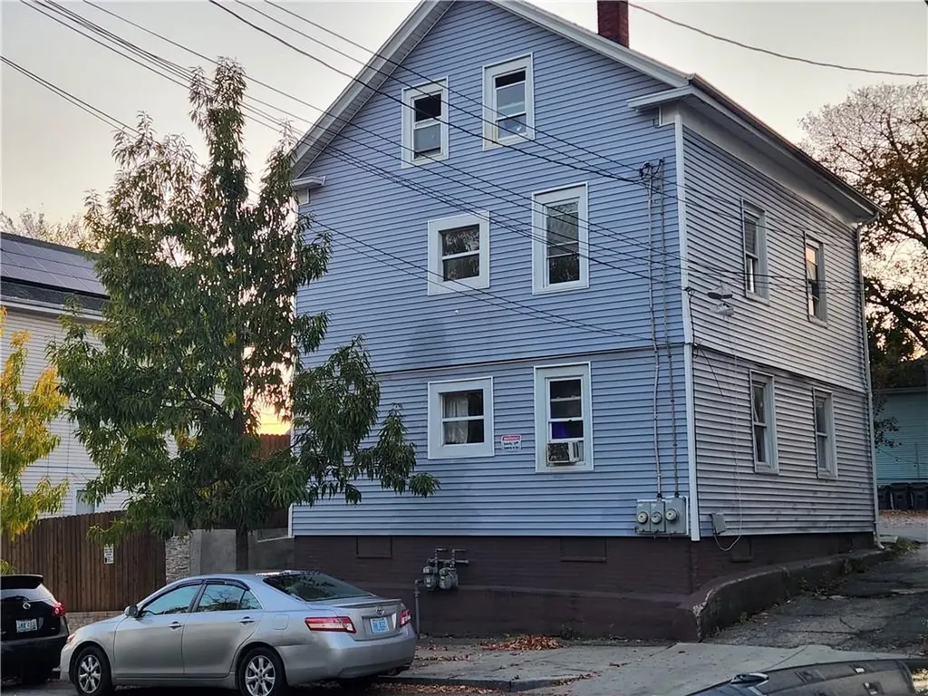 52 Bowdoin Street Providence RI 02909