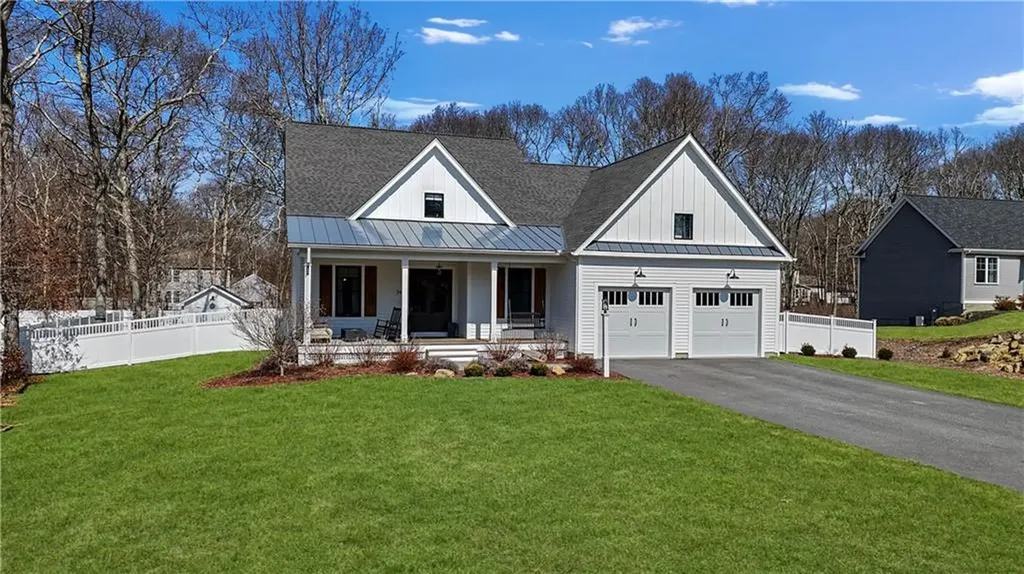 74 Lyne Road Tiverton RI 02878