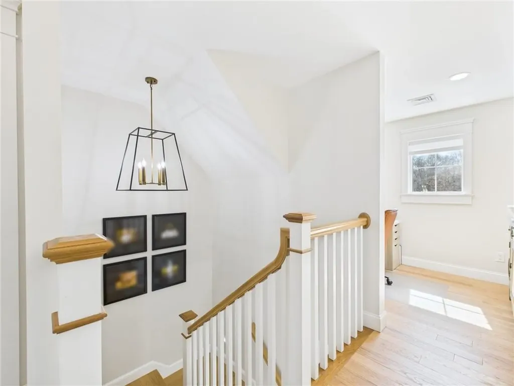 74 Lyne Road Tiverton RI 02878