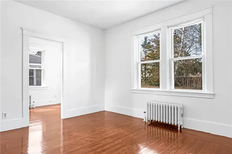 38 Trinity Parkway Providence RI 02908