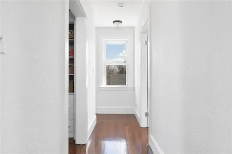 38 Trinity Parkway Providence RI 02908