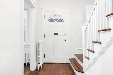 38 Trinity Parkway Providence RI 02908