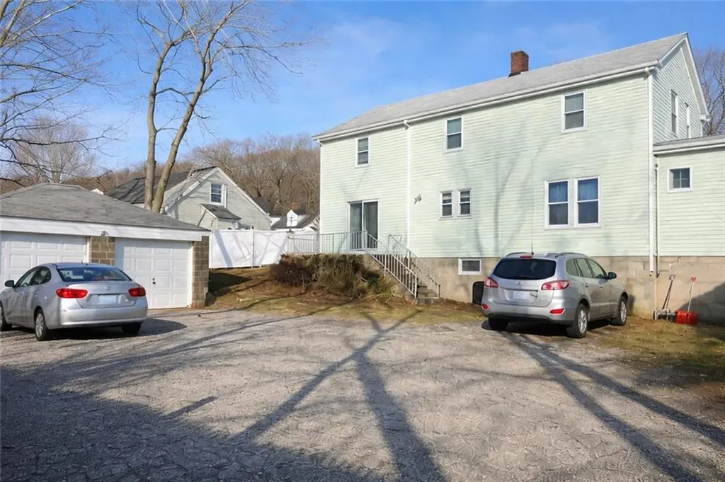 866 Weeden Street Pawtucket RI 02860