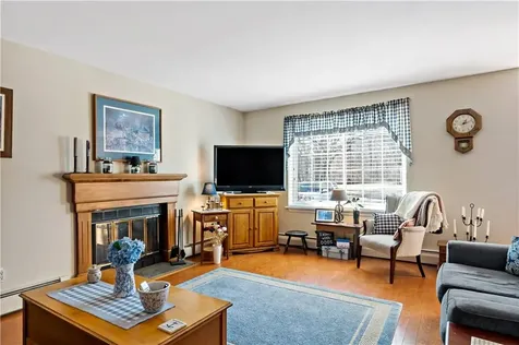 9 Parsley Lane Narragansett RI 02874