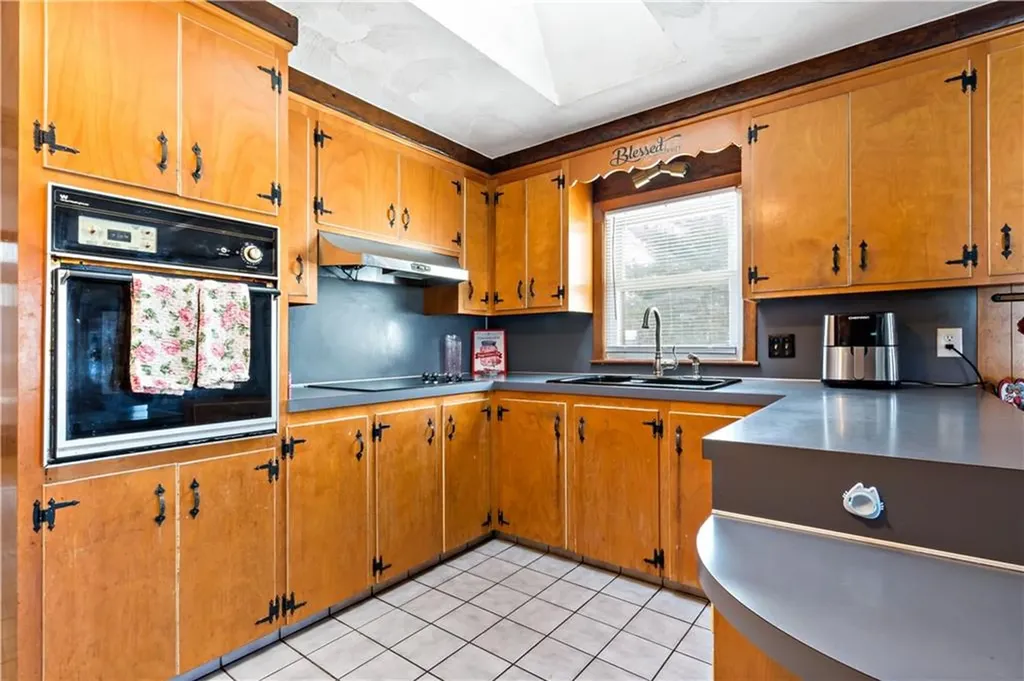 103 Merchant Street North Providence RI 02911