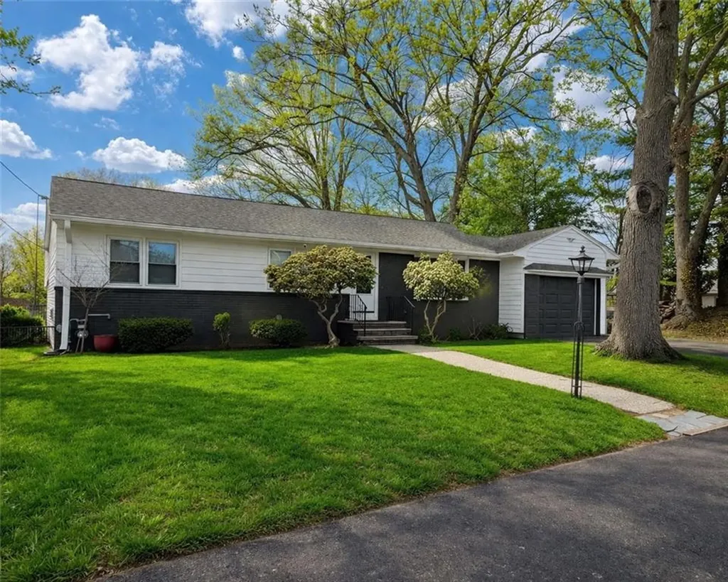 103 Merchant Street North Providence RI 02911