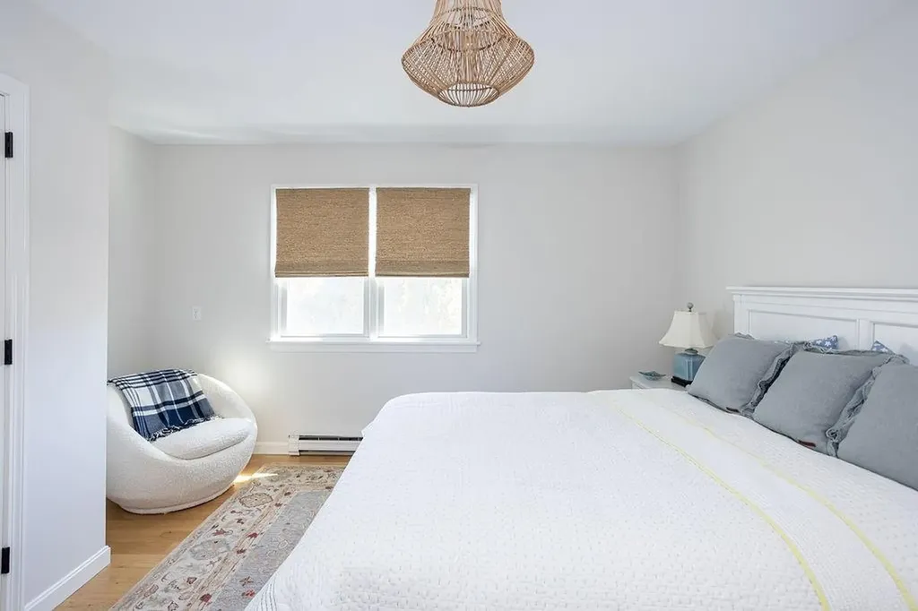 8 Key Court Newport RI 02840