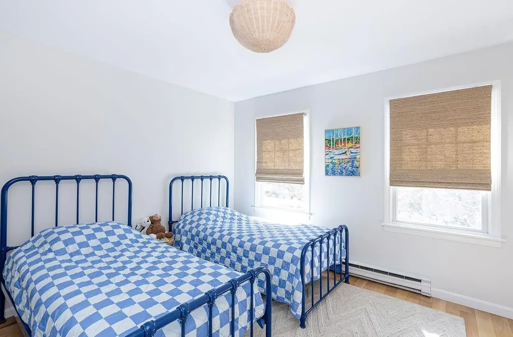 8 Key Court Newport RI 02840