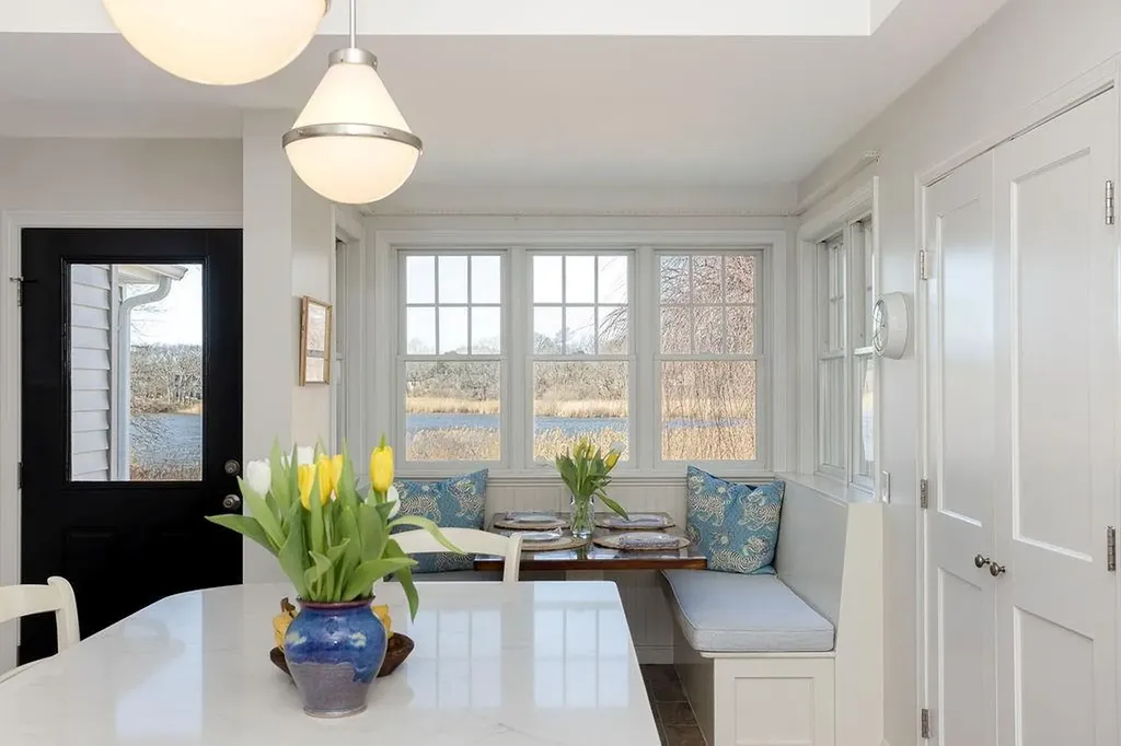 8 Key Court Newport RI 02840