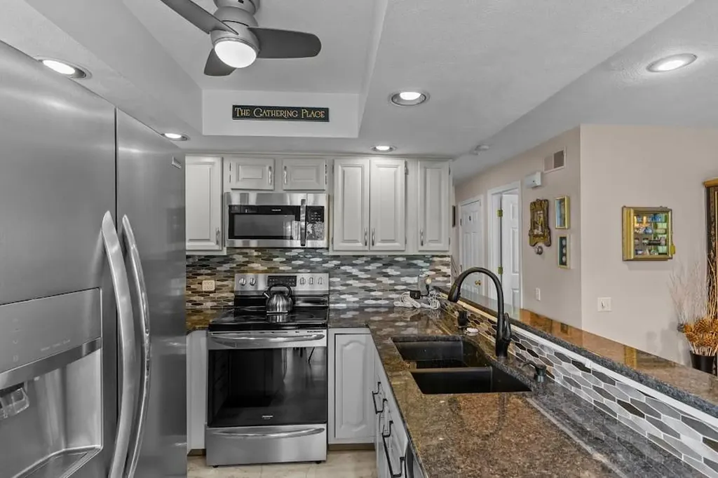 72 Hilltop Drive North Providence RI 02904