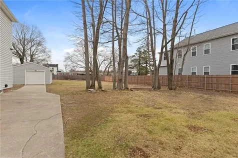 52 Blake Street Warwick RI 02889
