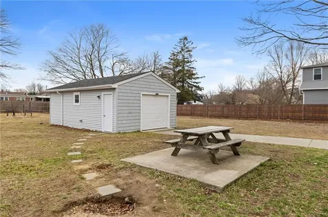 52 Blake Street Warwick RI 02889