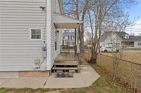 52 Blake Street Warwick RI 02889