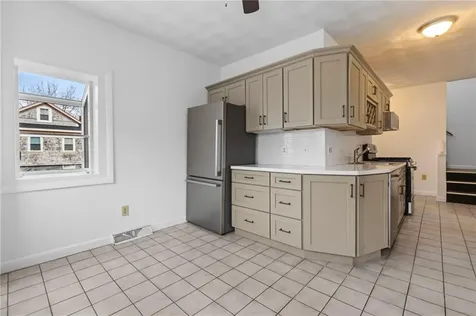 52 Blake Street Warwick RI 02889