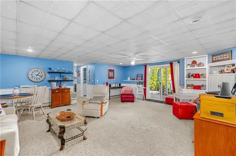 1 Saint Anna Avenue Bristol RI 02809