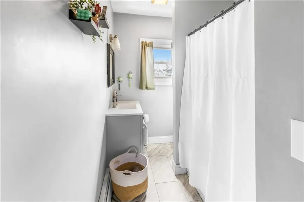 18 Berkley Street Providence RI 02908