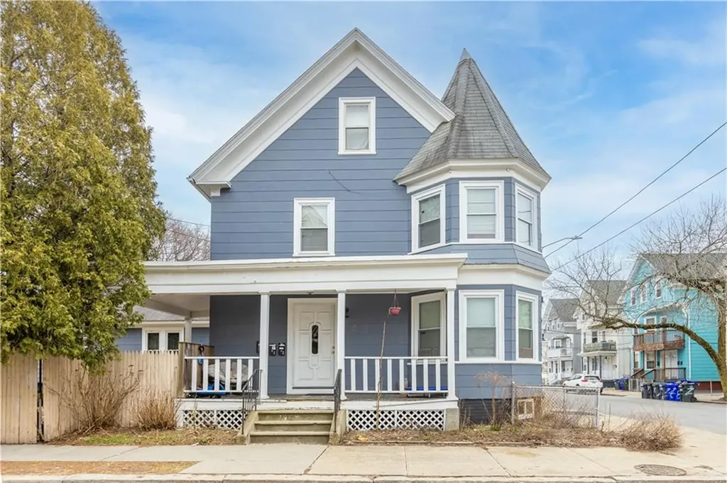 18 Berkley Street Providence RI 02908