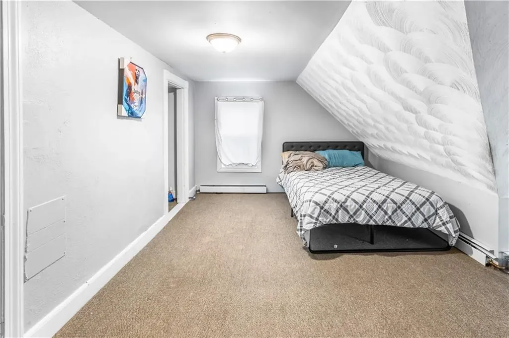 18 Berkley Street Providence RI 02908