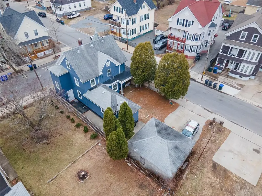 18 Berkley Street Providence RI 02908
