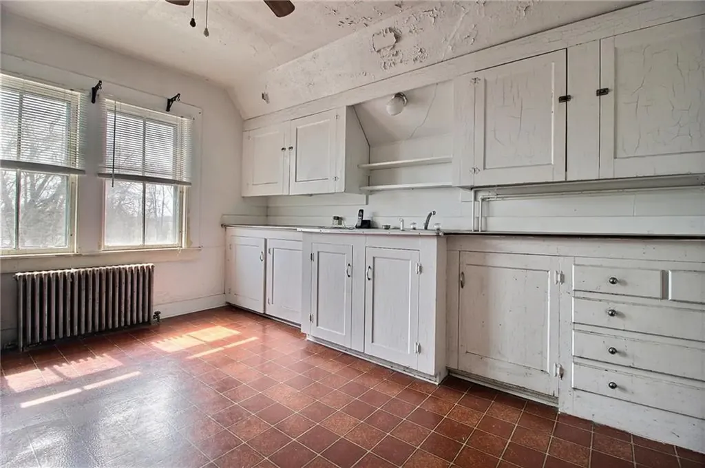 7 Dixon Street Westerly RI 02891