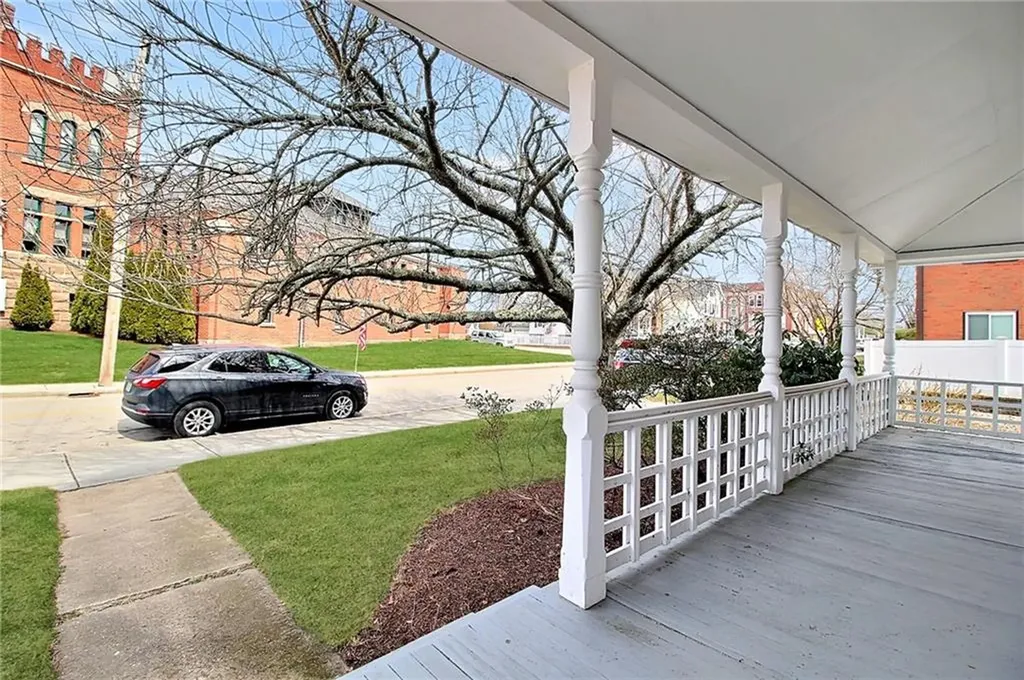 7 Dixon Street Westerly RI 02891
