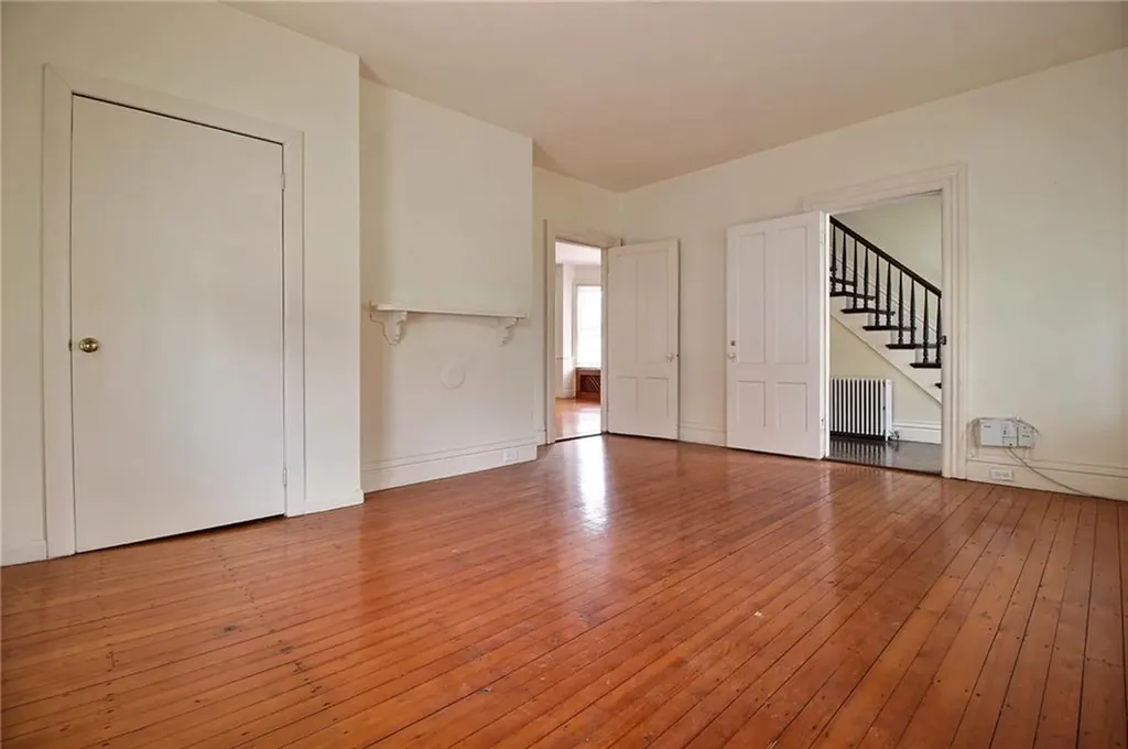 7 Dixon Street Westerly RI 02891