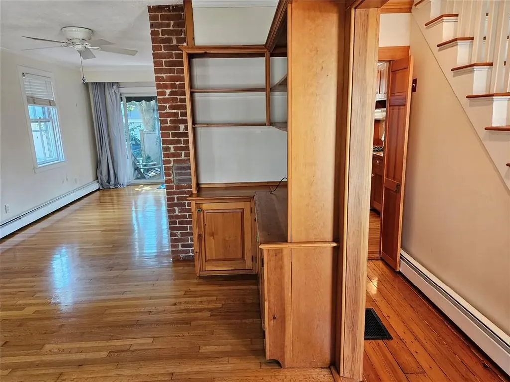 10 Cherry Street Newport RI 02840