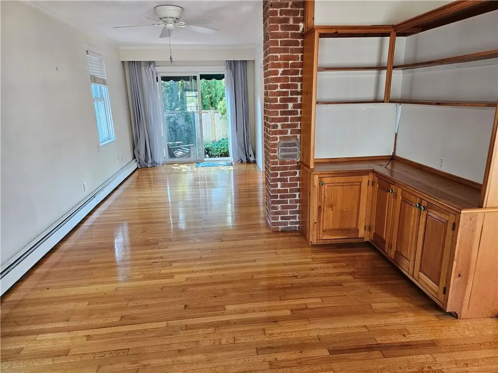 10 Cherry Street Newport RI 02840
