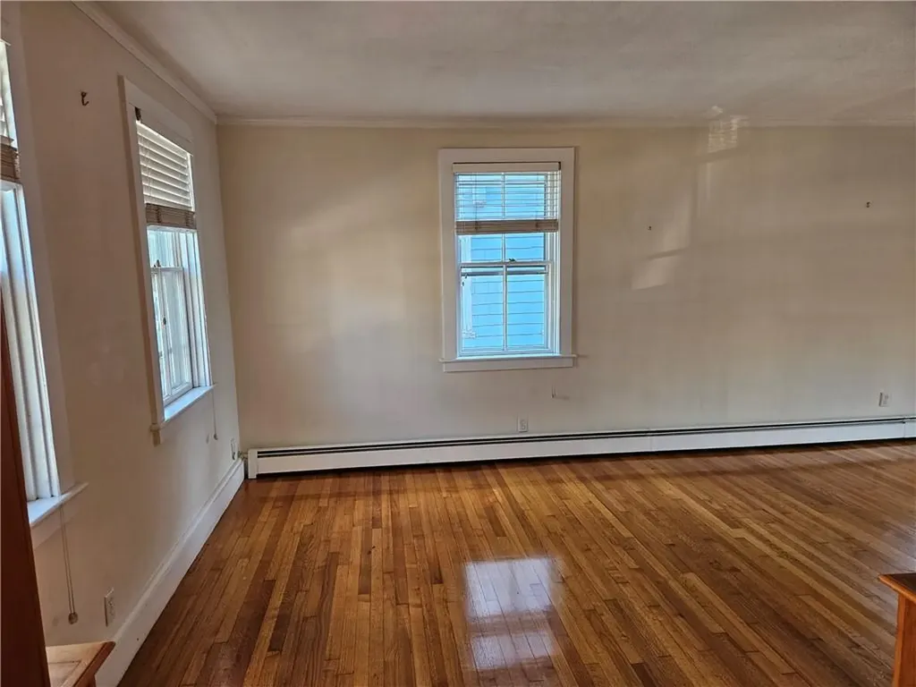 10 Cherry Street Newport RI 02840