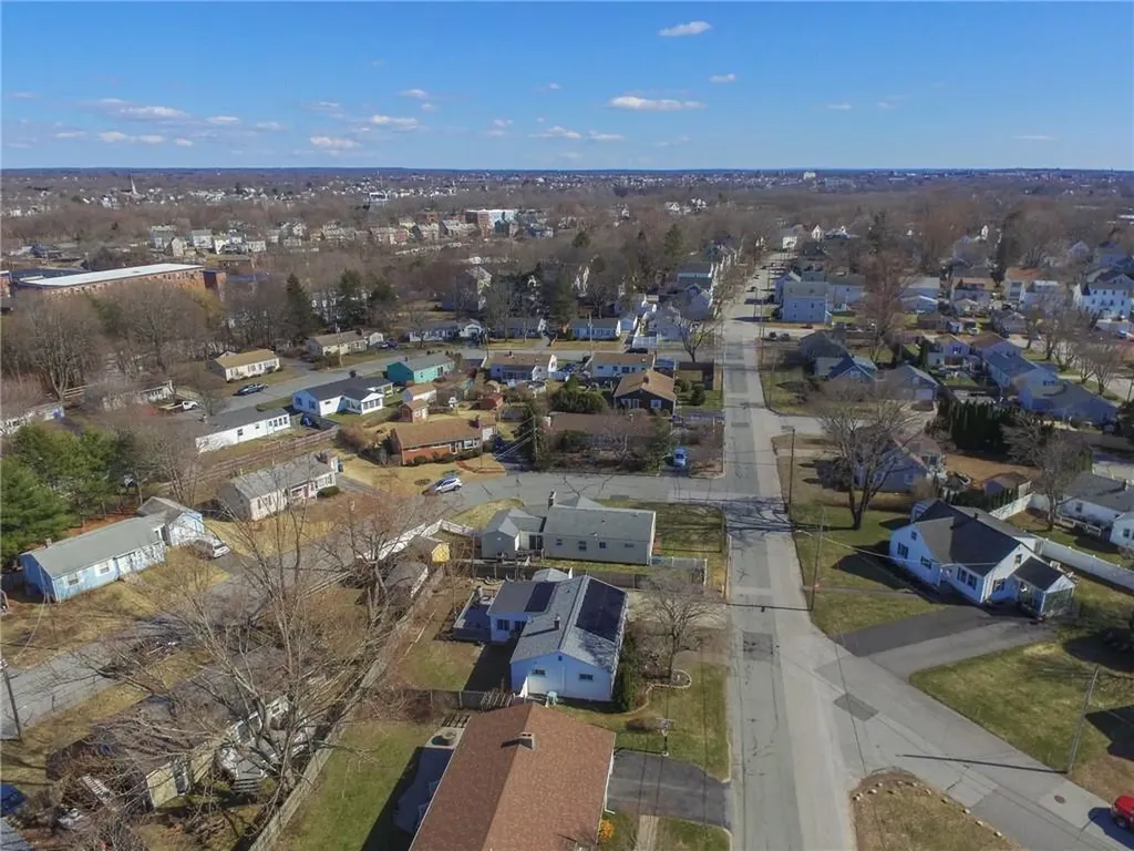 153 Grove Street Lincoln RI 02865