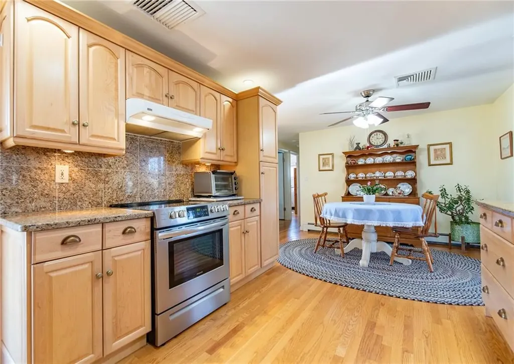 153 Grove Street Lincoln RI 02865