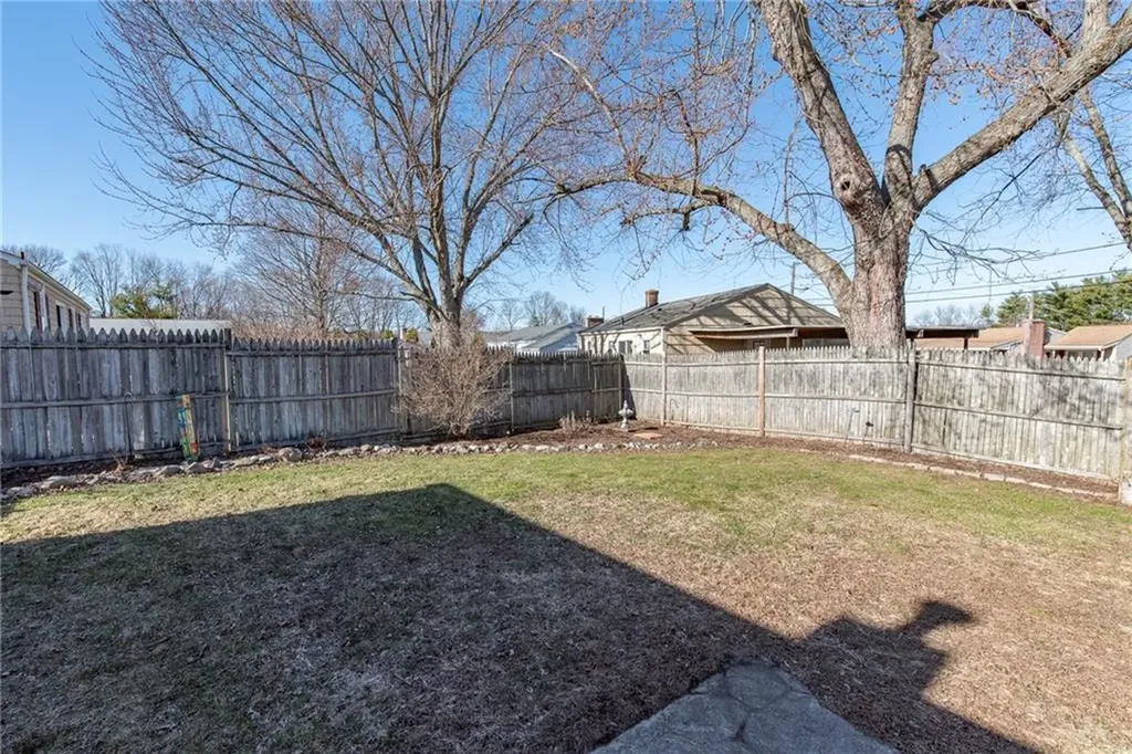 153 Grove Street Lincoln RI 02865