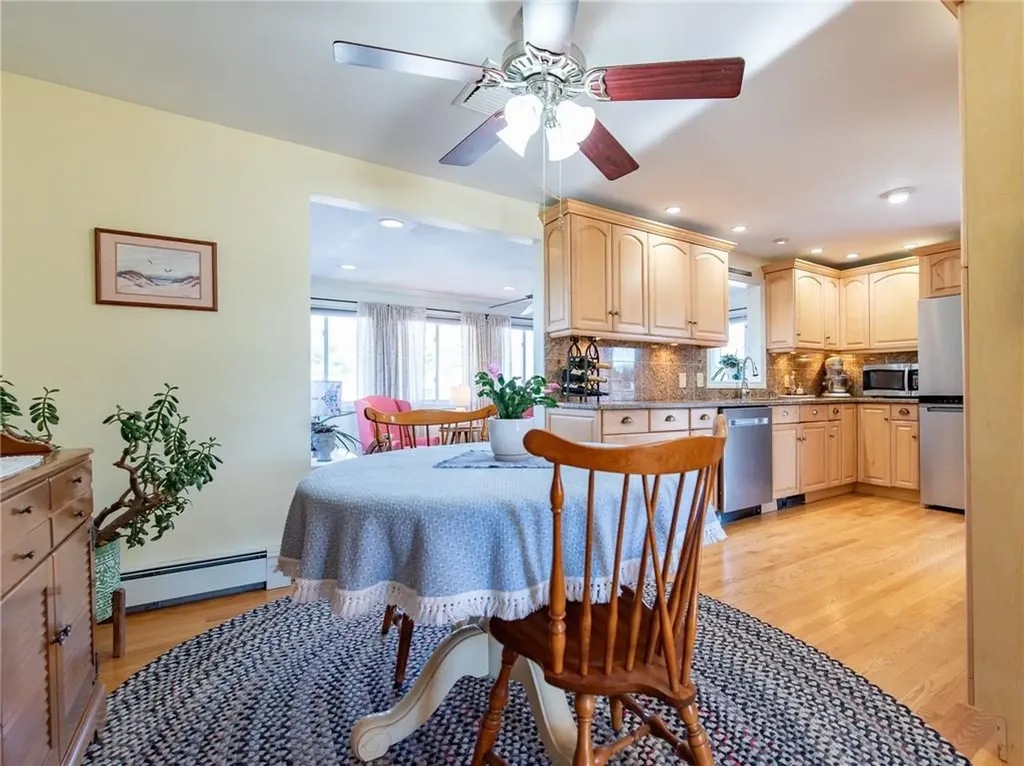 153 Grove Street Lincoln RI 02865