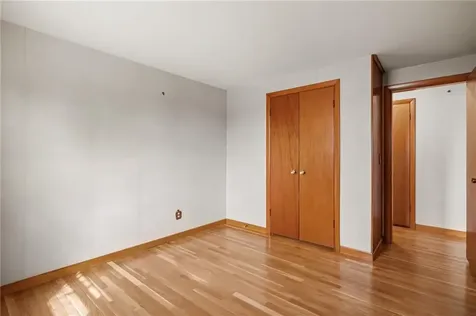 4 Meadowcrest Drive Cumberland RI 02864